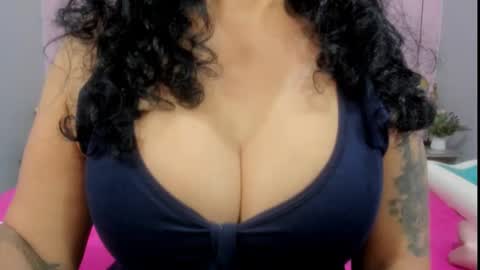 Valeria online show from 02.11.25