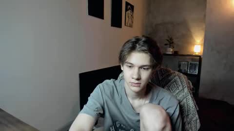 Snapshot of 0verlandd chatting on 11.28.25 Adam online show from 11.28.25