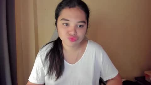 Snapshot of 0wwlo0k chatting on 02.07.26 0wwlo0k online show from 02.07.26