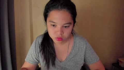 Snapshot of 0wwlo0k chatting on 02.18.26 0wwlo0k online show from 02.18.26