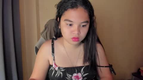 Snapshot of 0wwlo0k chatting on 02.27.26 0wwlo0k online show from 02.27.26