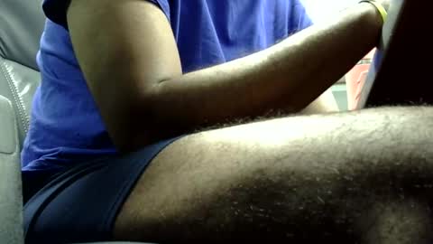 J10004246 online show from 02.14.25