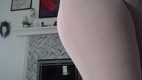 Snapshot of 11willowandjohn11 chatting on 02.19.26 Aurora Willows online show from 02.19.26