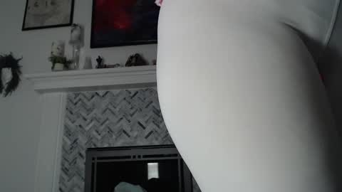 Snapshot of 11willowandjohn11 chatting on 02.20.26 Aurora Willows online show from 02.20.26