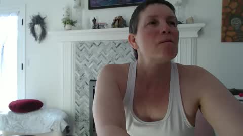 Snapshot of 11willowandjohn11 chatting on 03.01.26 Aurora Willows online show from 03.01.26