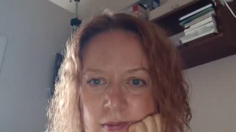 12ennie online show from 09.12.25