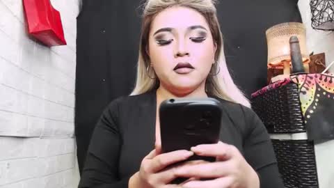 sexy kia online show from 11.27.25