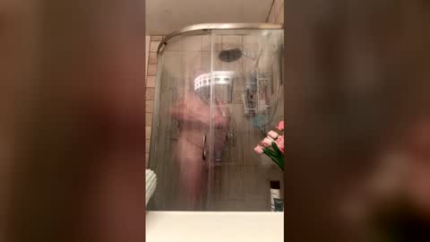 Snapshot of 12sil chatting on 01.08.26 12sil online show from 01.08.26