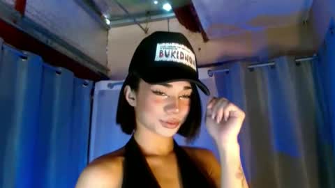 Snapshot of 18_nicole chatting on 03.12.25 barbie online show from 03.12.25