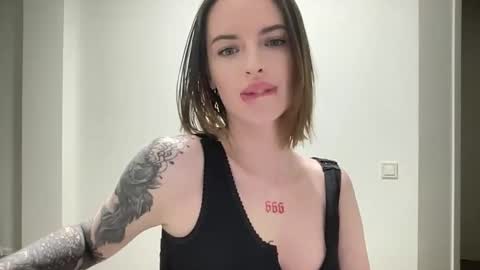 DOVE online show from 10.13.25