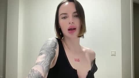 DOVE online show from 10.21.25