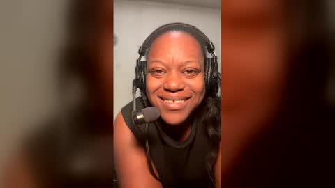 Lillycakes online show from 01.18.26