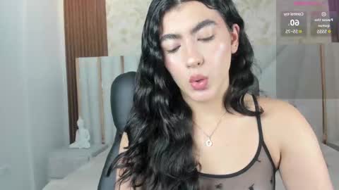 Snapshot of 1m_emily chatting on 03.07.25 . online show from 03.07.25