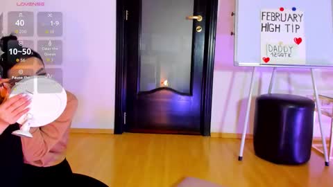 Moona  online show from 02.28.26