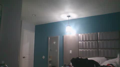 TheShyOne18 online show from 12.04.24