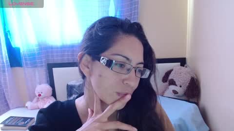 Snapshot of 1sasha_grey__1 chatting on 01.27.25 paola online show from 01.27.25