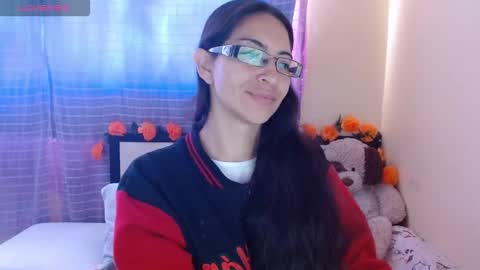 Snapshot of 1sasha_grey__1 chatting on 11.06.25 paola online show from 11.06.25