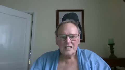 Snapshot of 1shorty chatting on 06.10.26 1shorty online show from 06.10.26