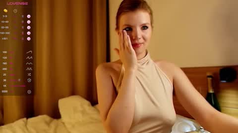 Snapshot of 1slavicdoll chatting on 10.04.25 VICTORIA online show from 10.04.25