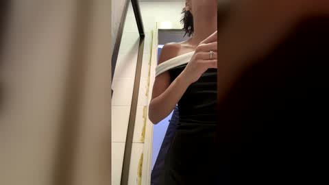 1Threestar online show from 03.15.26