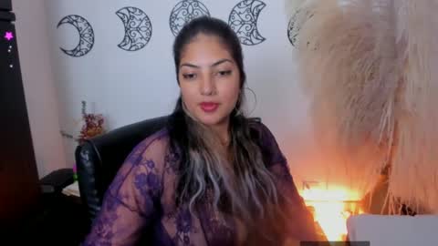 Snapshot of 1wayra chatting on 01.04.25 1wayra online show from 01.04.25