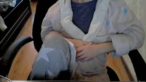 Snapshot of 1your_hot_girls chatting on 12.10.24 1your_hot_girls online show from 12.10.24