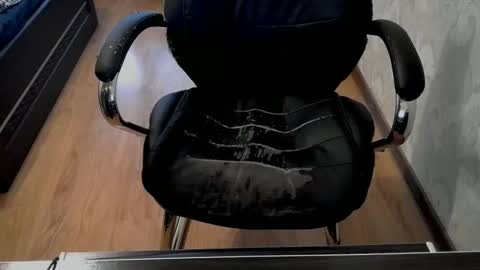 Snapshot of 1your_hot_girls chatting on 11.10.25 1your_hot_girls online show from 11.10.25