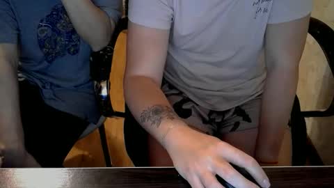 Snapshot of 1your_hot_girls chatting on 11.29.25 1your_hot_girls online show from 11.29.25