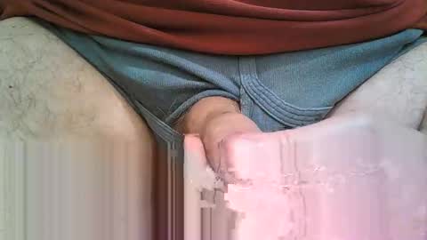 2001uwuk online show from 10.31.25