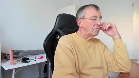 Henk online show from 01.02.25