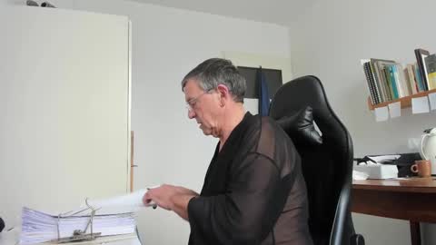 Henk online show from 02.27.25