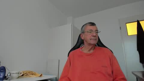 Henk online show from 11.14.25