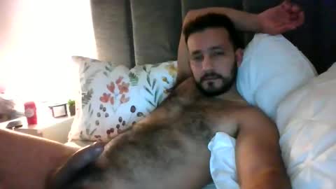 2022felipe online show from 01.08.25