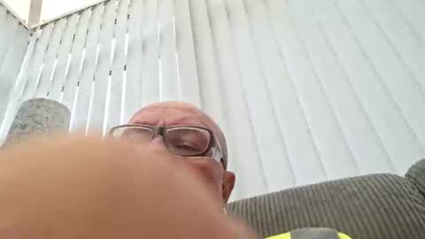 211skoosh online show from 10.14.25