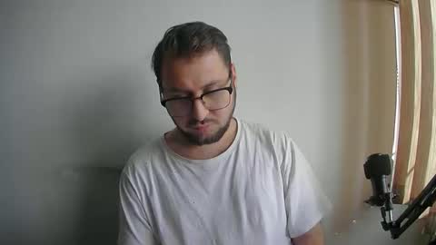 Snapshot of 21jus chatting on 11.26.25 21jus online show from 11.26.25