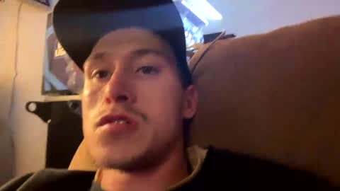 AlecurClit online show from 01.01.25