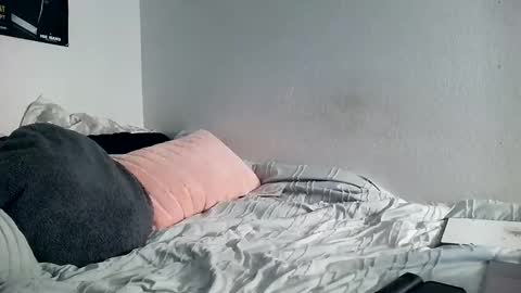 AlecurClit online show from 02.21.25