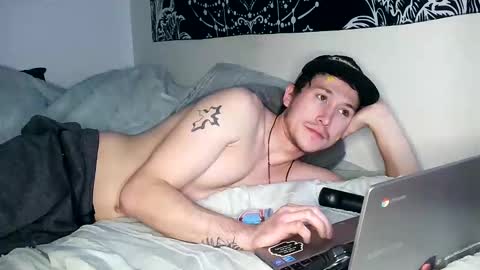 AlecurClit online show from 02.28.25