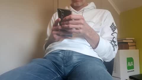 22_acacia_avenue online show from 03.12.26