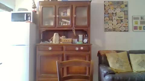 22esserre online show from 09.15.25