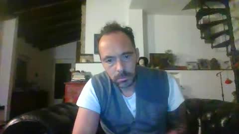 Snapshot of 27lv27 chatting on 11.13.25 27lv27 online show from 11.13.25