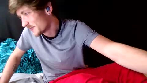 Snapshot of 27tnguy chatting on 02.27.26 27tnguy online show from 02.27.26