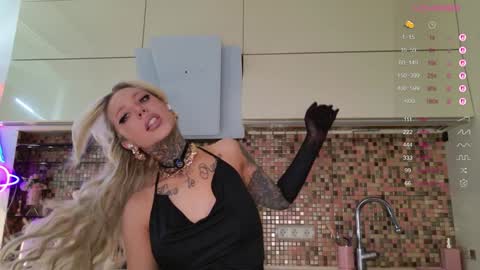 Snapshot of 2badforyou chatting on 03.17.26 30 NOV online show from 03.17.26