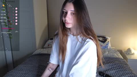 Lina       free control in pvt online show from 12.03.24