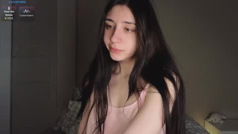 Lina       free control in pvt online show from 03.01.25