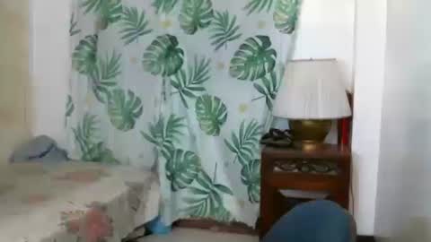 MEL online show from 12.17.25