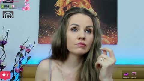 Ella online show from 02.08.25