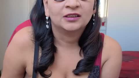Snapshot of 4127706 chatting on 07.10.26 Sexy-Gujju online show from 07.10.26
