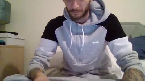 420feetloverr420 online show from 10.11.25