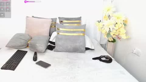 Snapshot of 493ashlyfoxx chatting on 10.05.25 493ashlyfoxx online show from 10.05.25